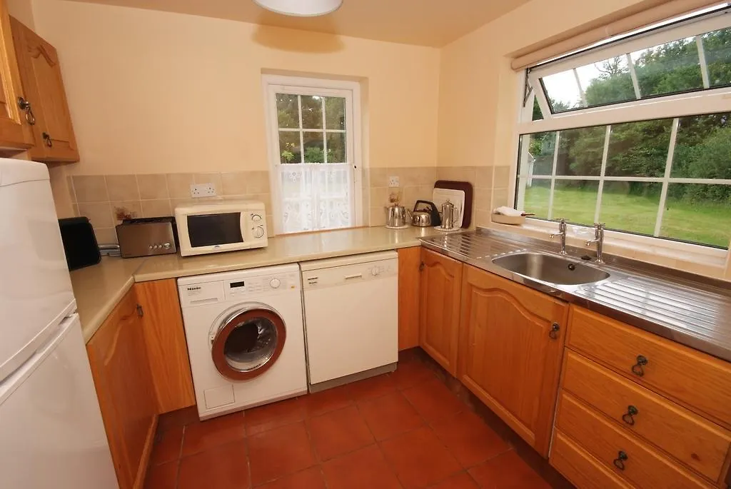 Killarney Lakeland Cottages