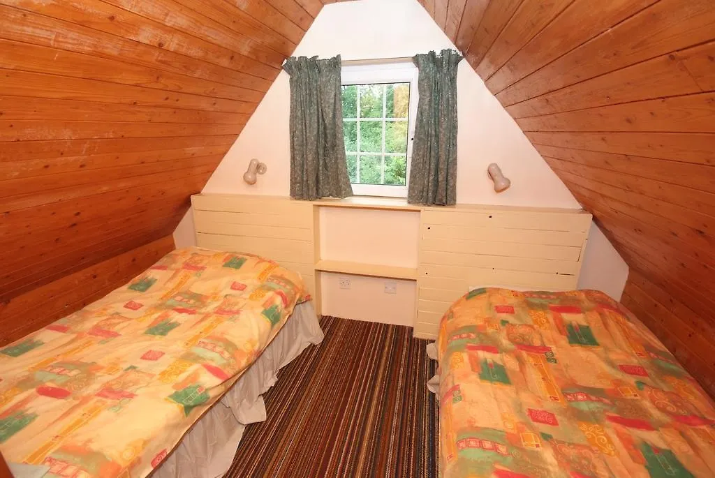 Killarney Lakeland Cottages 0*,